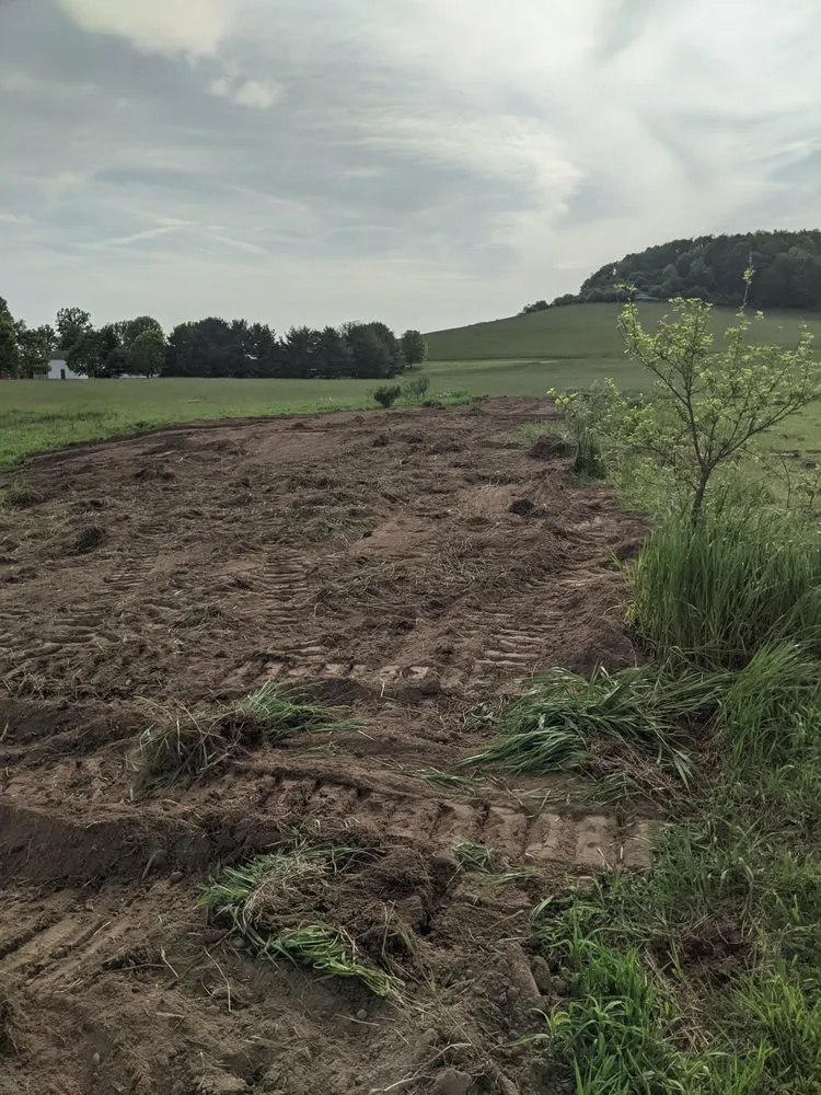 Local residential landscaping experts serving Waynesburg, OH - Rogers Bulldozer