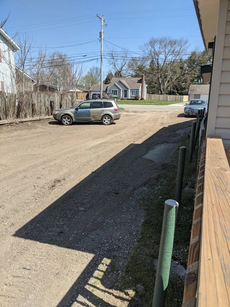 Custom yard maintenance for beautiful yards across Waynesburg, OH - Rogers Bulldozer