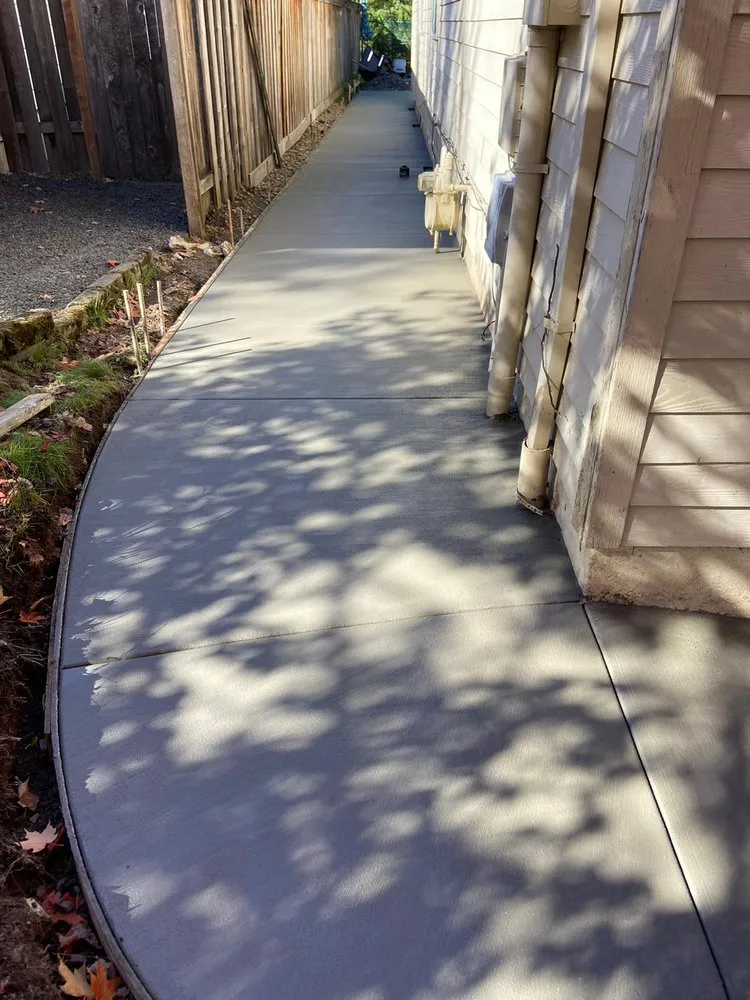 Local yard cleanup service in Portland, OR by Roger's Concrete