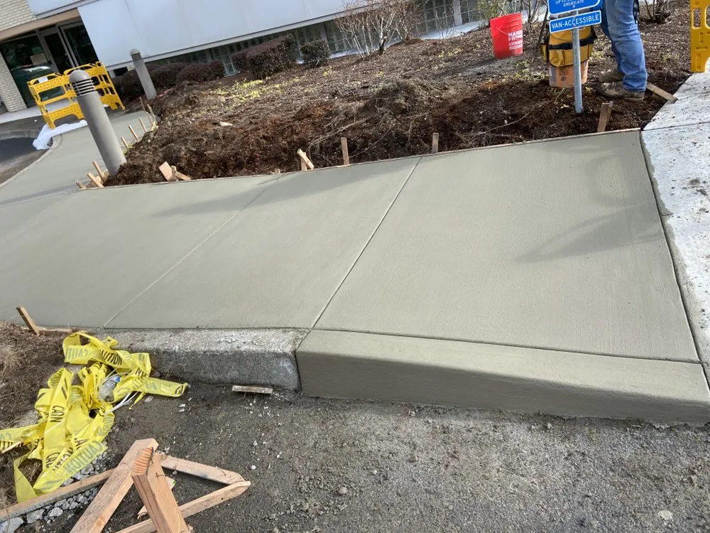 Local garden landscaping experts serving Portland, OR - Roger's Concrete