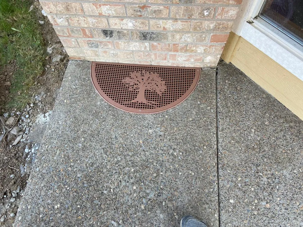 Affordable lawn care service experts serving Portland, OR - Roger's Concrete