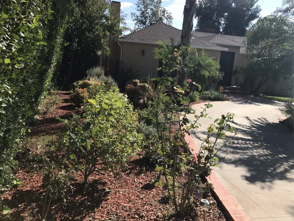 Reliable landscaping services in La Cañada Flintridge, CA - Rogers Landscape & Expert Gardening Service