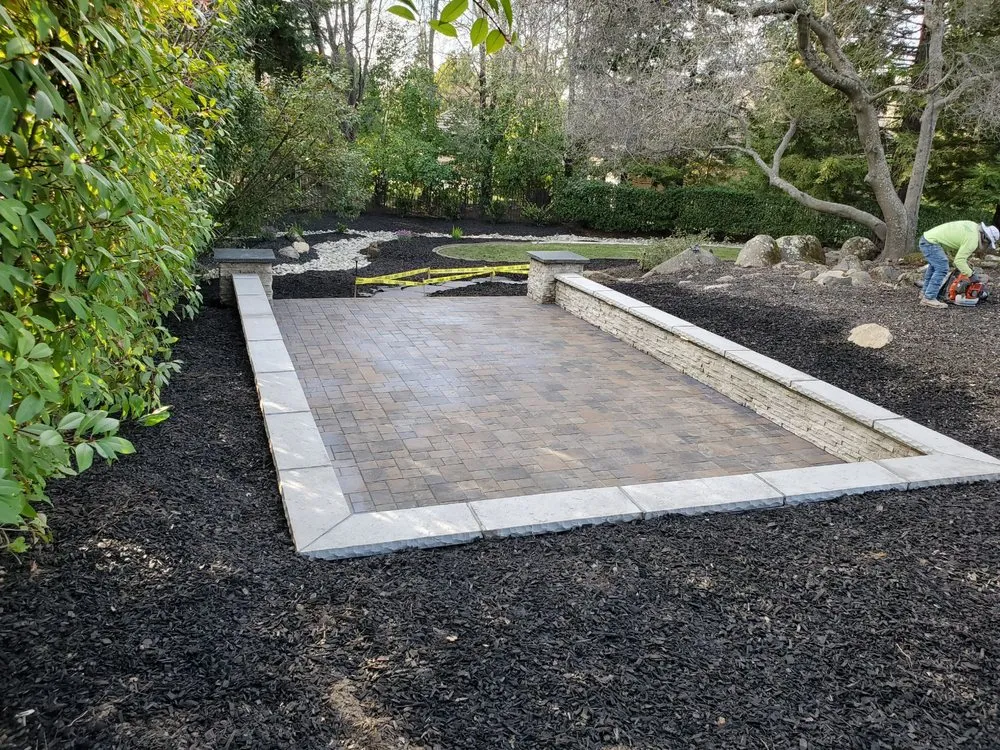 Professional outdoor landscaping in Loomis, CA by Rogers Landscape