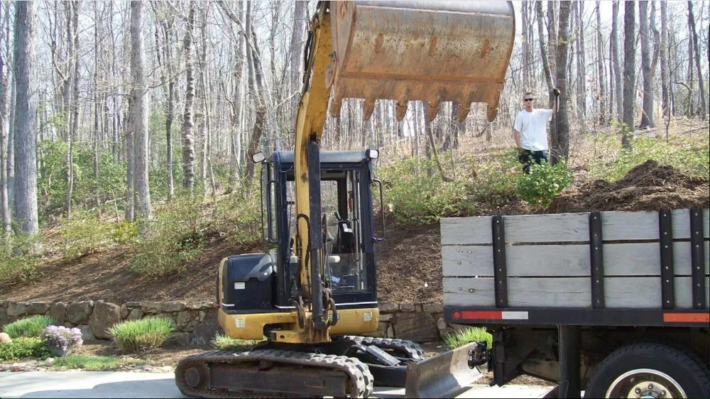 Reliable yard maintenance in Kannapolis, NC by Rogers Landscapes