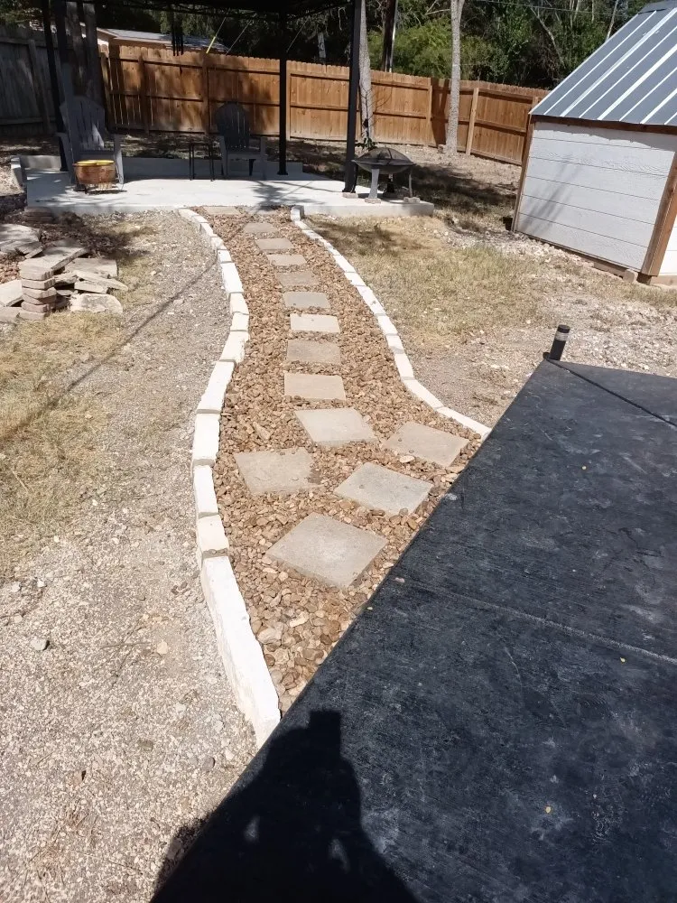 Local lawn care service in Universal City, TX by Rogers lawn & Landscape