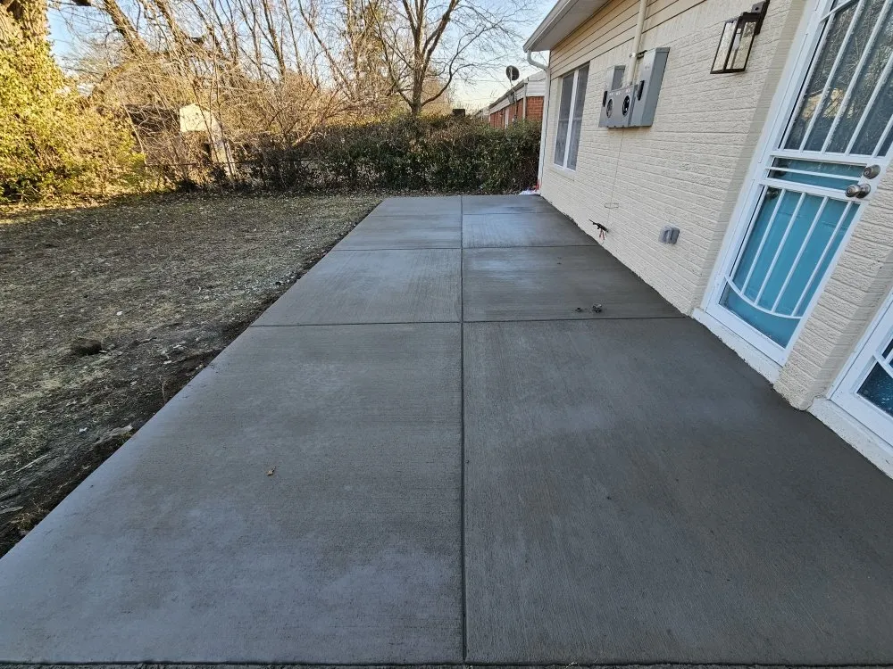 Top-rated yard maintenance in Carmel, IN by Rogers Tree Service & Landscaping