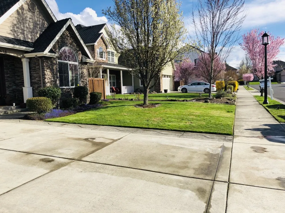 Trusted landscape design in Central Point, OR by Rogue Valley Ground Maintenance