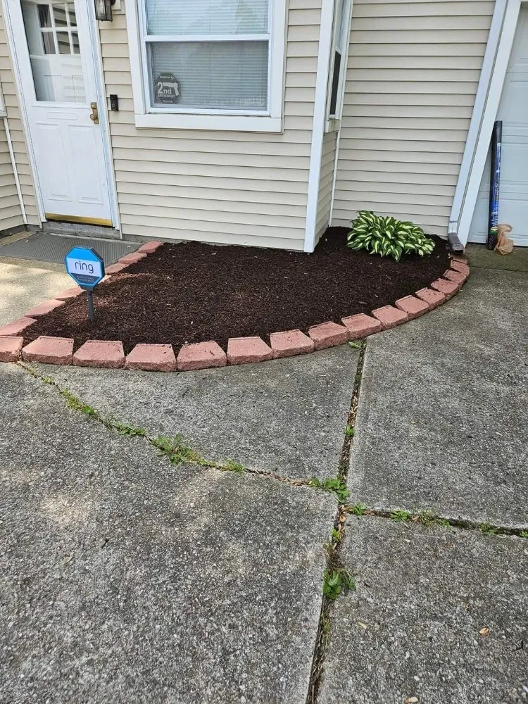 Reliable landscape design for beautiful yards in Elyria, OH by Rohan Lawn & Property Maintenance