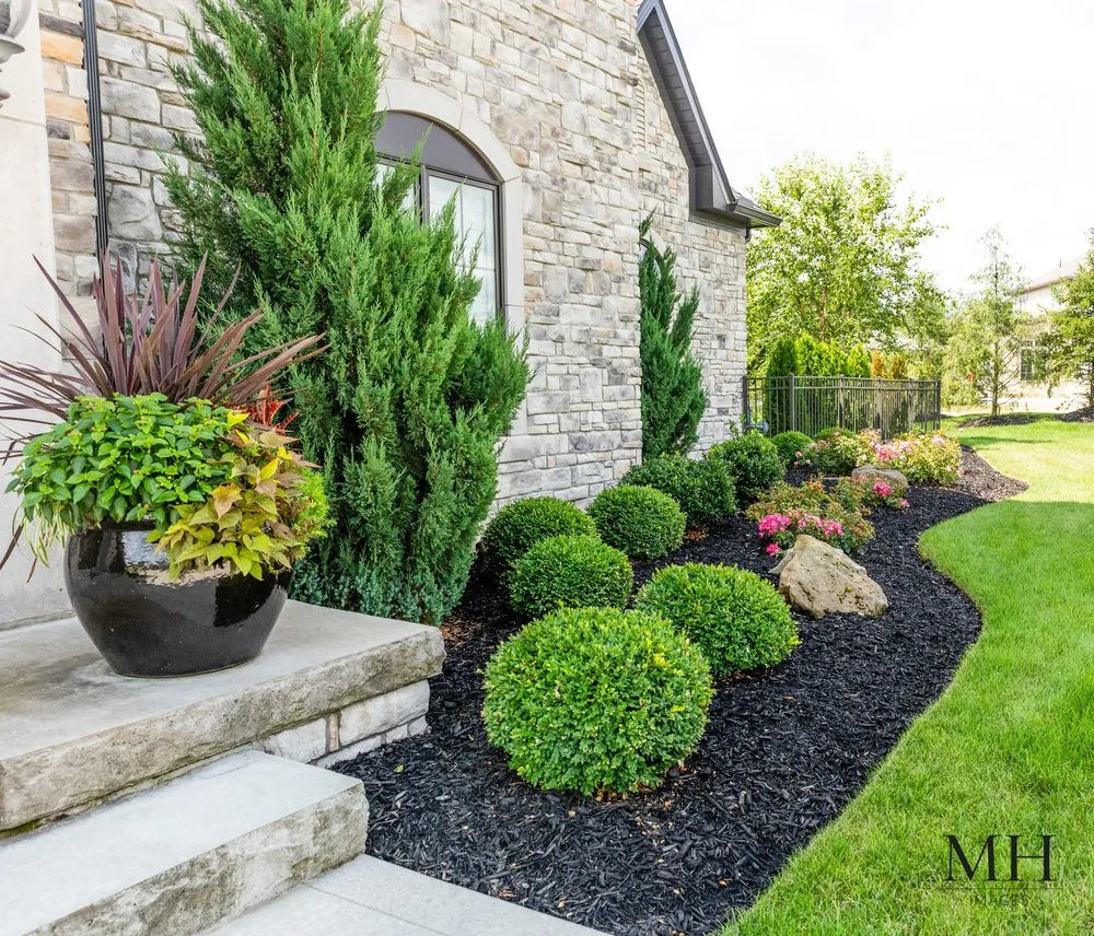 Affordable landscape installation experts serving Canton, OH - Rohr & Sons Nursery & Garden Center