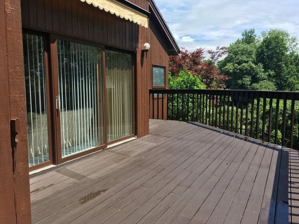 Affordable yard cleanup service for residential properties in Summit, NJ by Rojas Construction and Landscaping