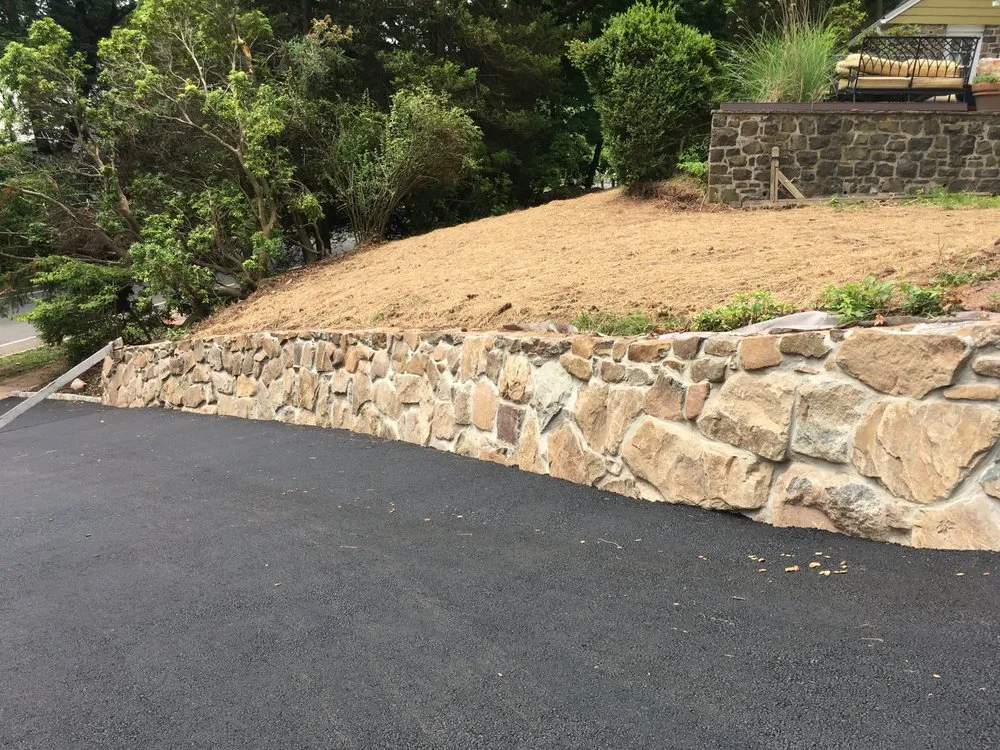 Professional landscape design in Summit, NJ by Rojas Construction and Landscaping