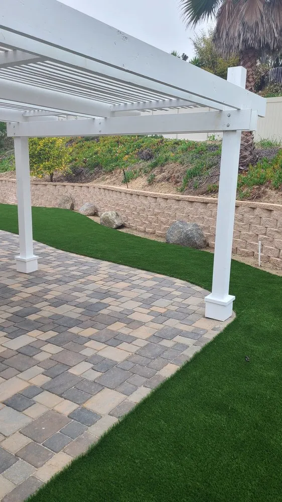 Local landscape design experts serving Vista, CA - Rojas Landscape Construction