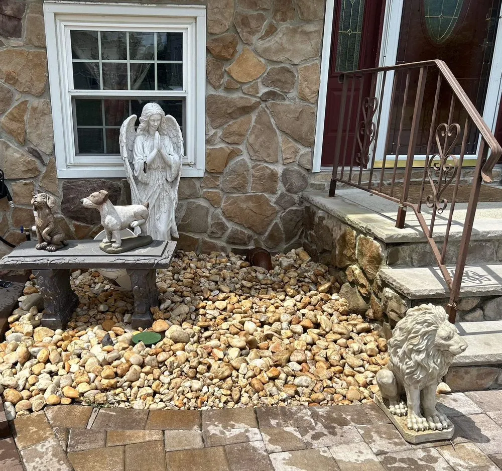 Top-rated yard maintenance for year-round maintenance in North Brunswick, NJ by Rojas Landscaping & Handyman Services