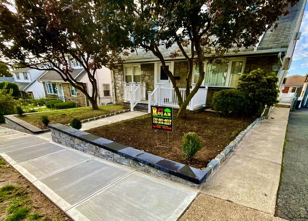 Affordable lawn mowing service experts serving North Brunswick, NJ - Rojas Landscaping & Handyman Services