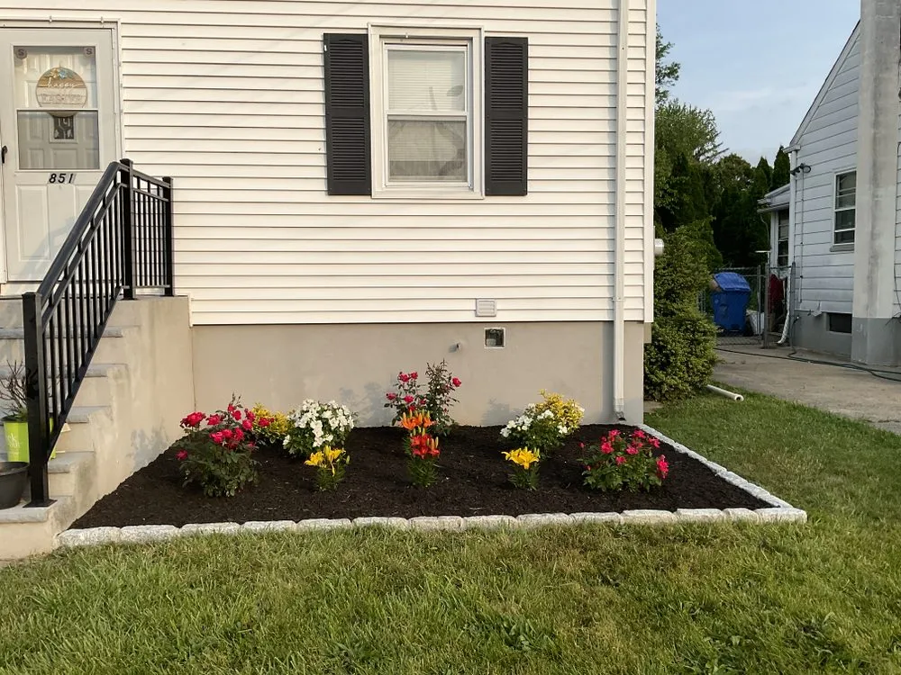 Professional garden landscaping in North Brunswick, NJ - Rojas Landscaping & Handyman Services