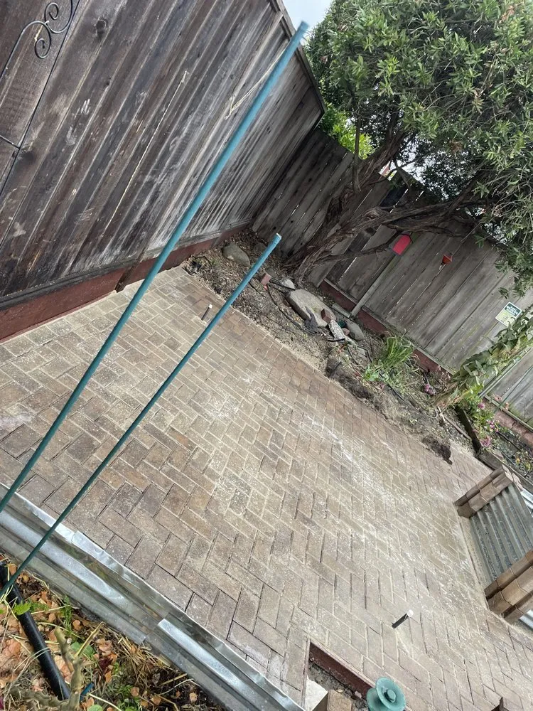 Reliable landscape installation experts serving Petaluma, CA - Rojas Landscaping Junk Removal