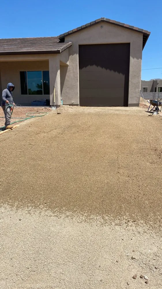 Reliable yard maintenance for year-round maintenance in Phoenix, AZ by Rojas Landscaping