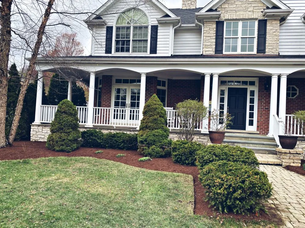 Top-rated landscaping services in Westmont, IL - Roja's Landscaping