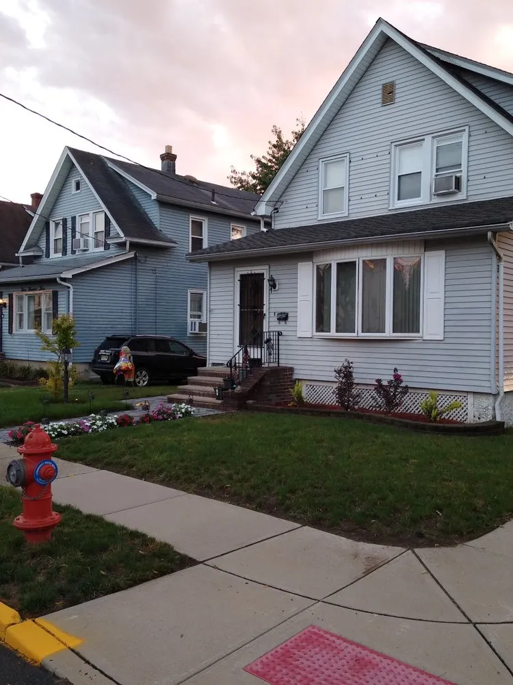 Custom outdoor landscaping in Lyndhurst, NJ - Rojas Lawn Maintenance