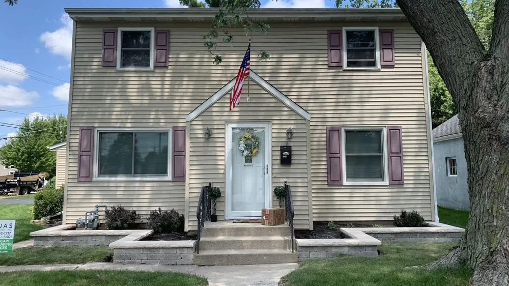 Top-rated yard maintenance in Harvard, IL - Rojas Lawncare