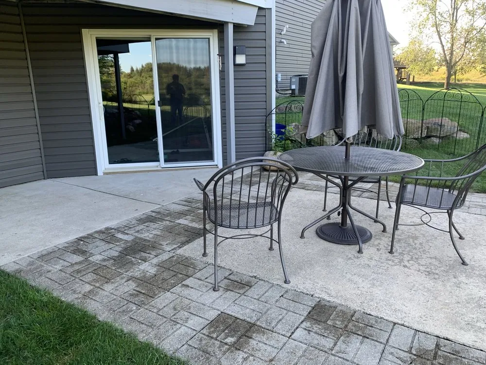 Custom landscape design in Harvard, IL - Rojas Lawncare