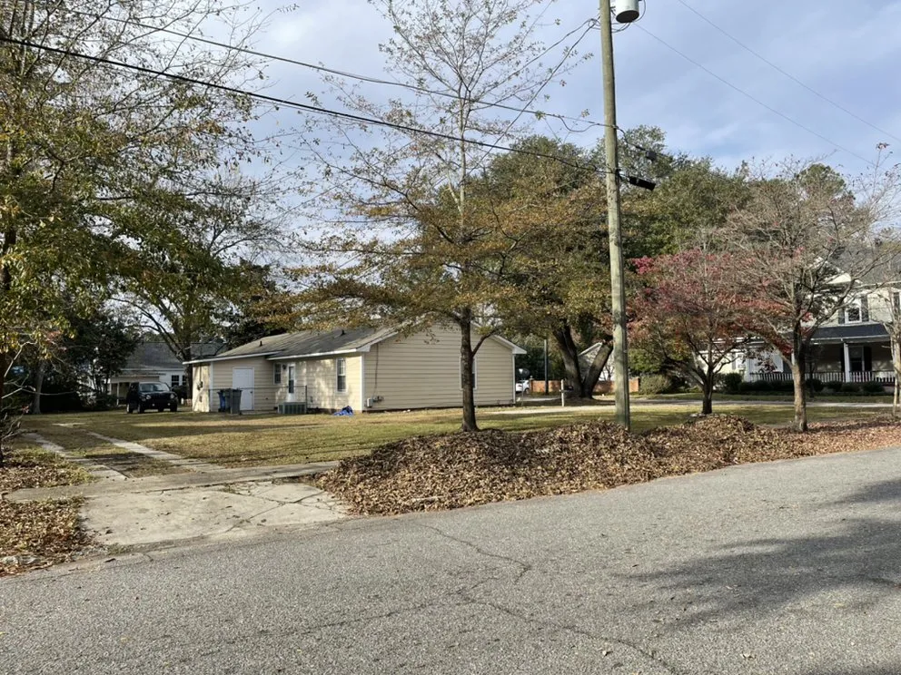 Top-rated lawn mowing service for homes across Selma, NC - Rojas Pro Services