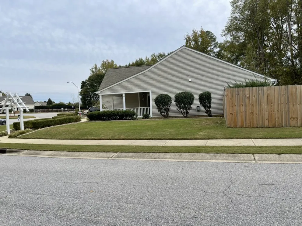 Expert outdoor landscaping in Selma, NC - Rojas Pro Services