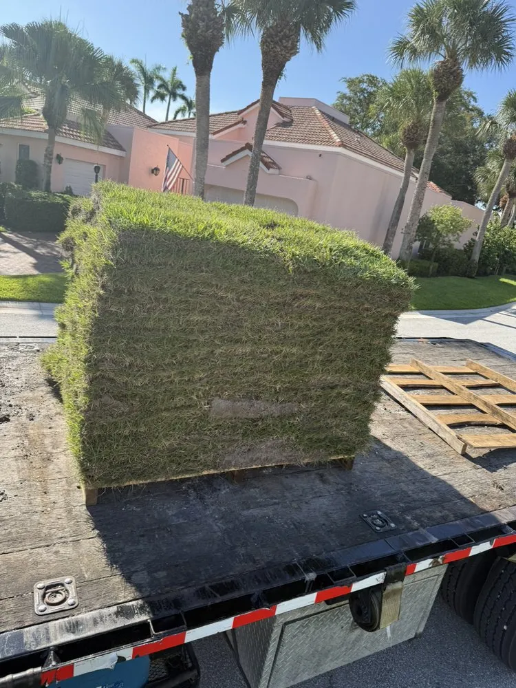 Trusted lawn mowing service in Loxahatchee, FL by Rojas Sod Services