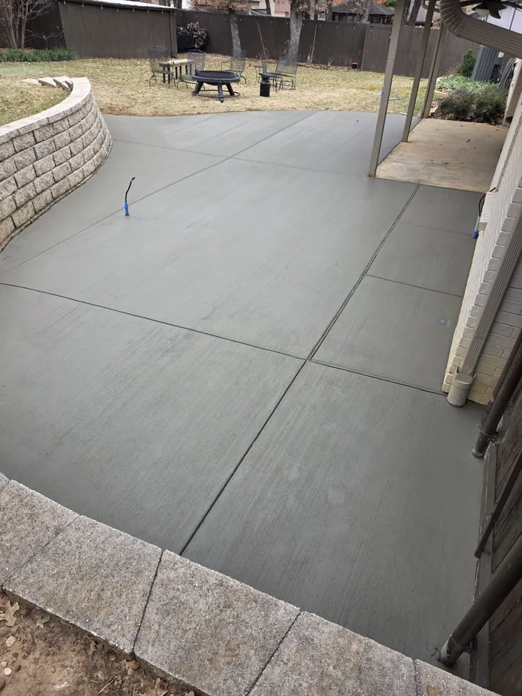 Expert residential landscaping experts serving Weatherford, TX - ROJAS