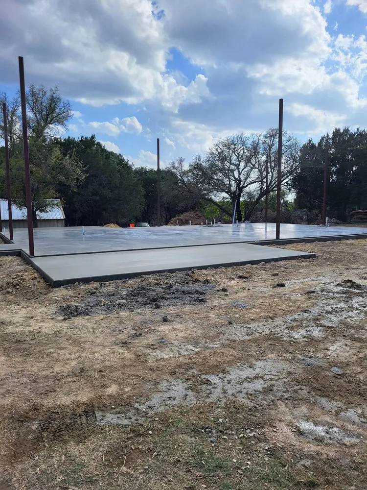 Local landscaping services experts serving Weatherford, TX - ROJAS