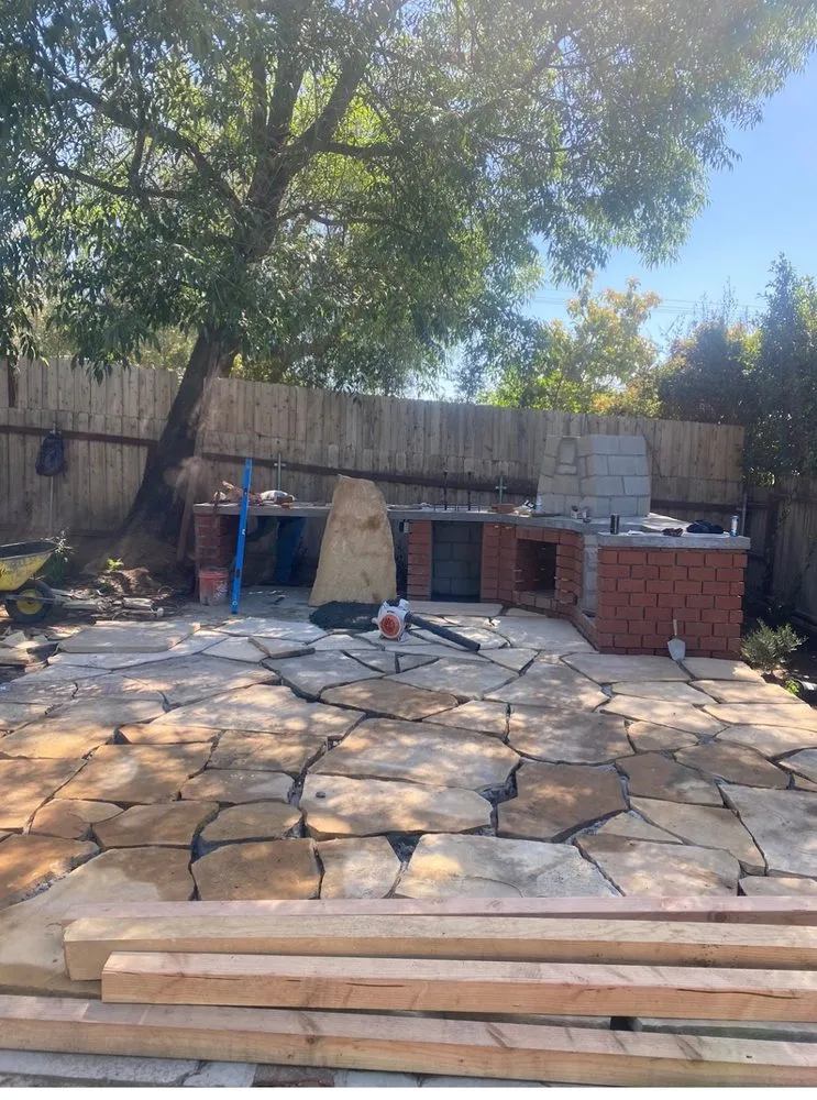 Expert lawn mowing service near you in Los Angeles, CA by Roldan Brothers Landscaping