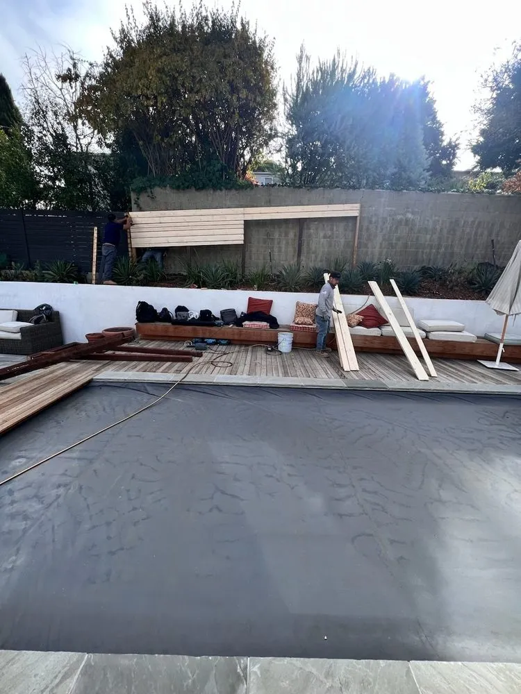 Custom garden landscaping experts serving Los Angeles, CA - Roldan Brothers Landscaping