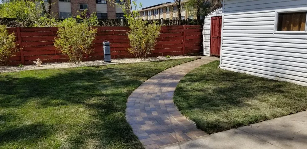 Top-rated lawn mowing service for year-round maintenance across Joliet, IL - Roldan Landscaping