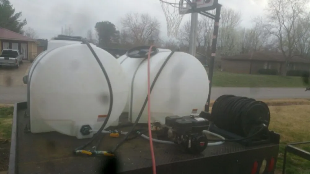 Expert lawn care service for homes across Hopkinsville, KY - Rollin Green