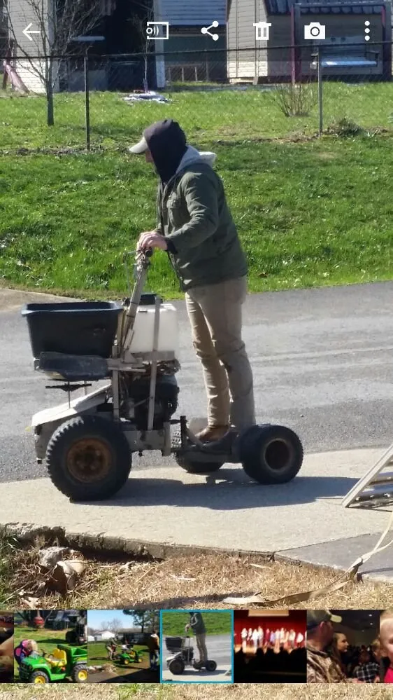 Reliable residential landscaping for residential properties in Hopkinsville, KY by Rollin Green