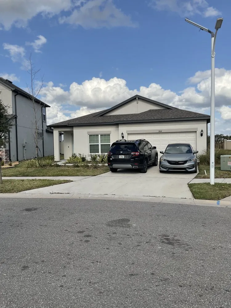 Professional outdoor landscaping in Tampa, FL - Rollin Green Lawn Care