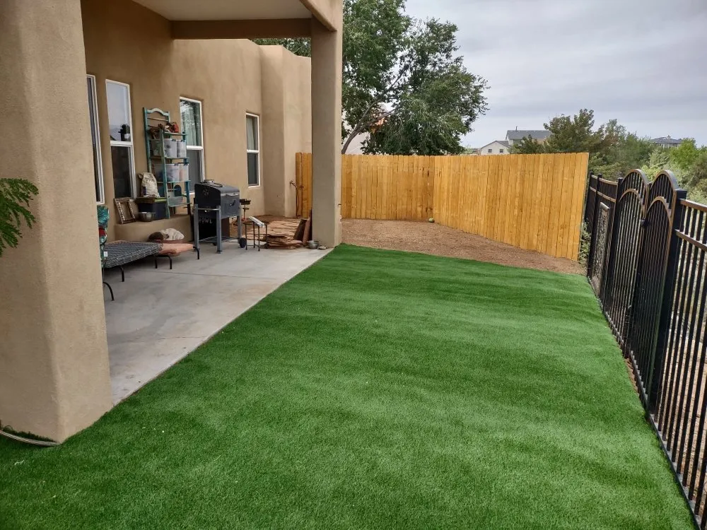 Local yard maintenance in Albuquerque, NM - Rollin rockz landscape management