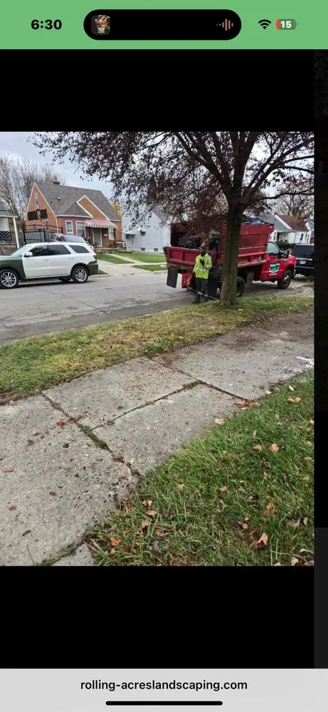 Affordable landscaping services for beautiful yards in Southfield, MI by Rolling Acres Landscaping