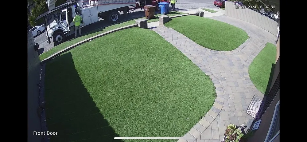 Local lawn care service for year-round maintenance across Mira Loma, CA - Rolling Green