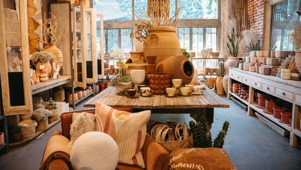 Affordable outdoor landscaping in Los Angeles, CA - Rolling Greens