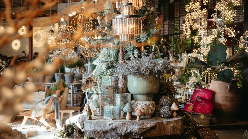 Reliable landscape installation in Los Angeles, CA by Rolling Greens