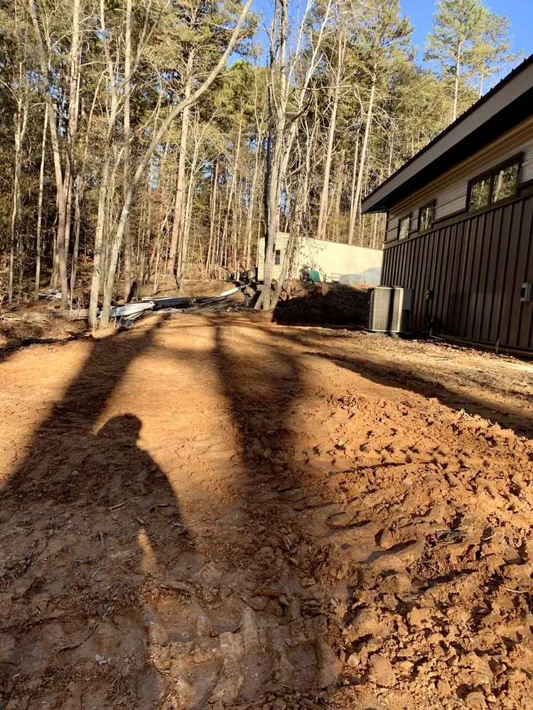 Custom lawn care service for homes across Cornelia, GA - Rolling Hills Contractors