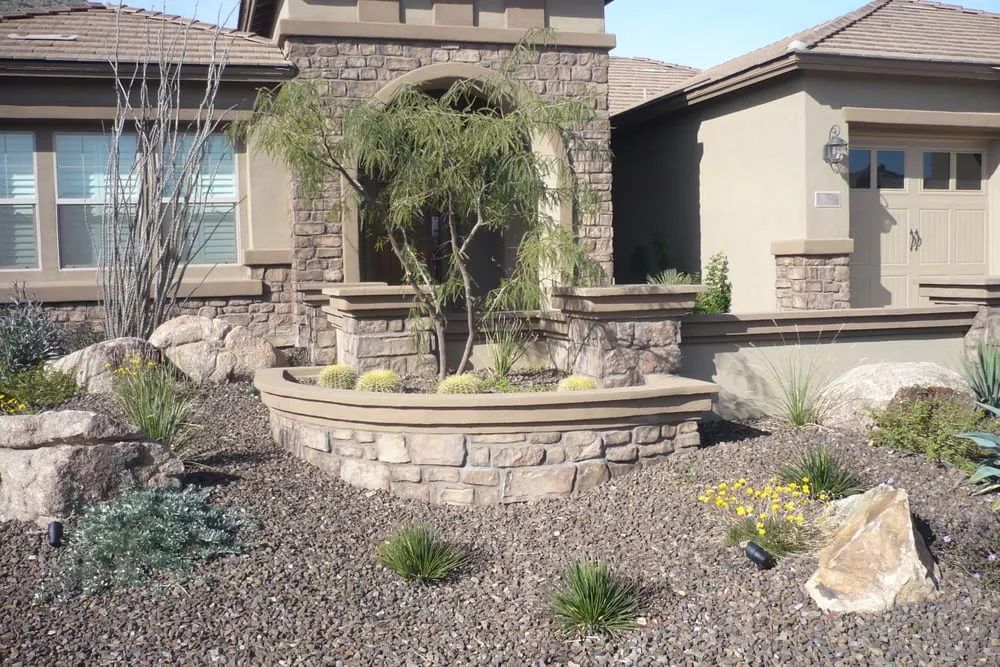 Local lawn mowing service experts serving Peoria, AZ - Rolling Rock Landscape