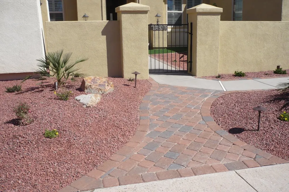 Top-rated garden landscaping experts serving Peoria, AZ - Rolling Rock Landscape