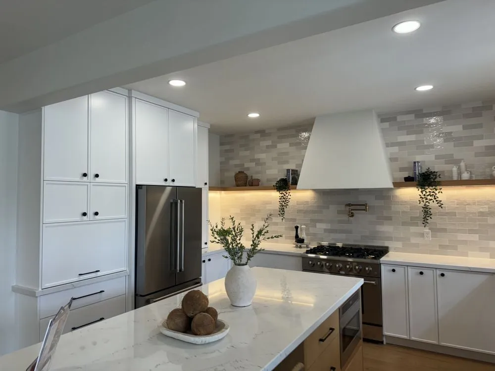 Custom lawn mowing service experts serving San Diego, CA - Rom Builders