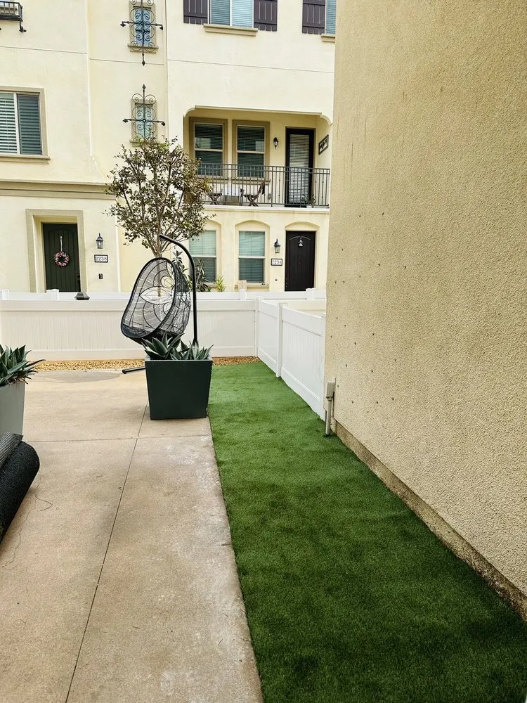 Custom garden landscaping in Lake Forest, CA by Roman Construction and Landscaping