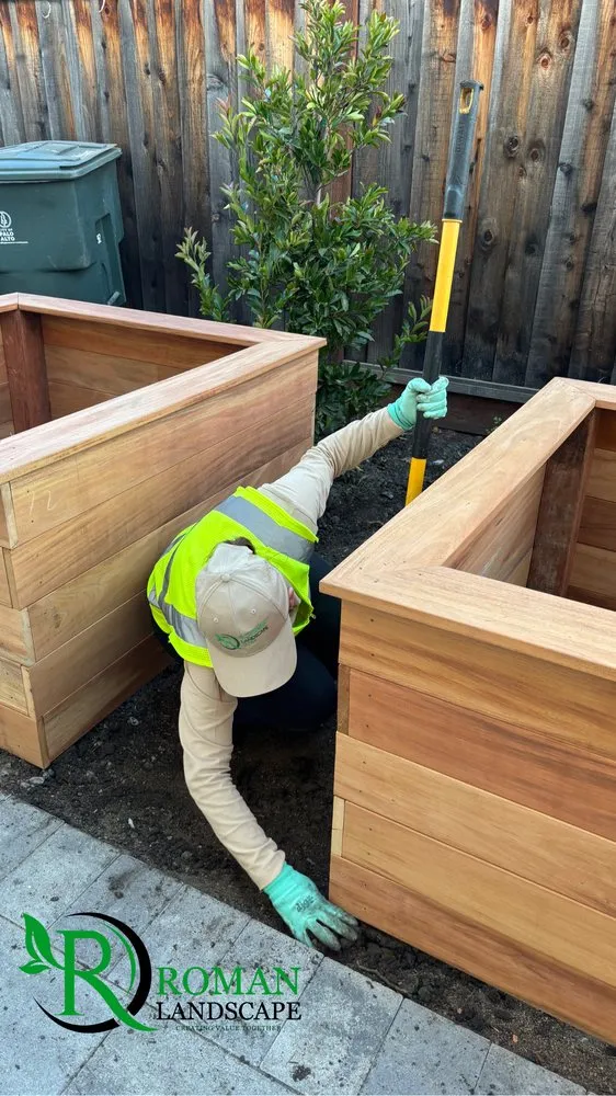 Reliable landscaping services in East Palo Alto, CA by Roman Landscape