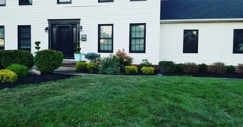 Top-rated yard maintenance in Hiram, OH - Roman Oak Lawn Service