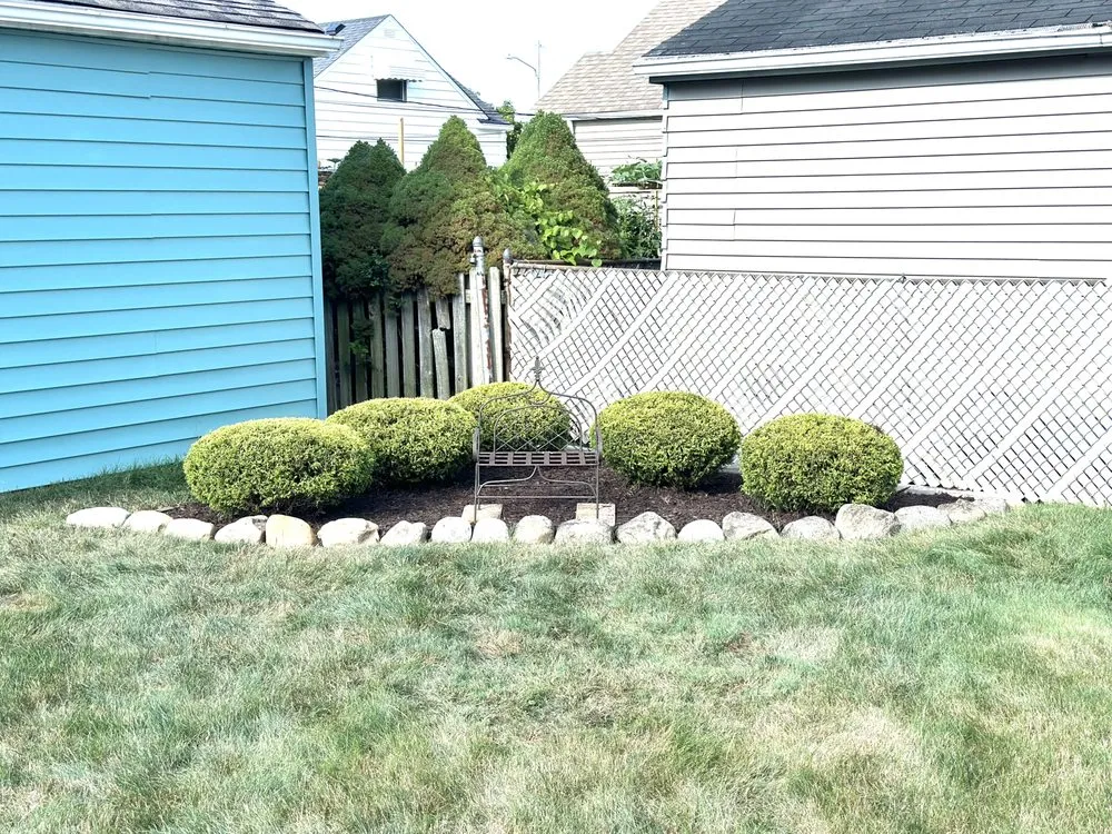 Affordable yard maintenance experts serving Parma Heights, OH - Roman Scapes