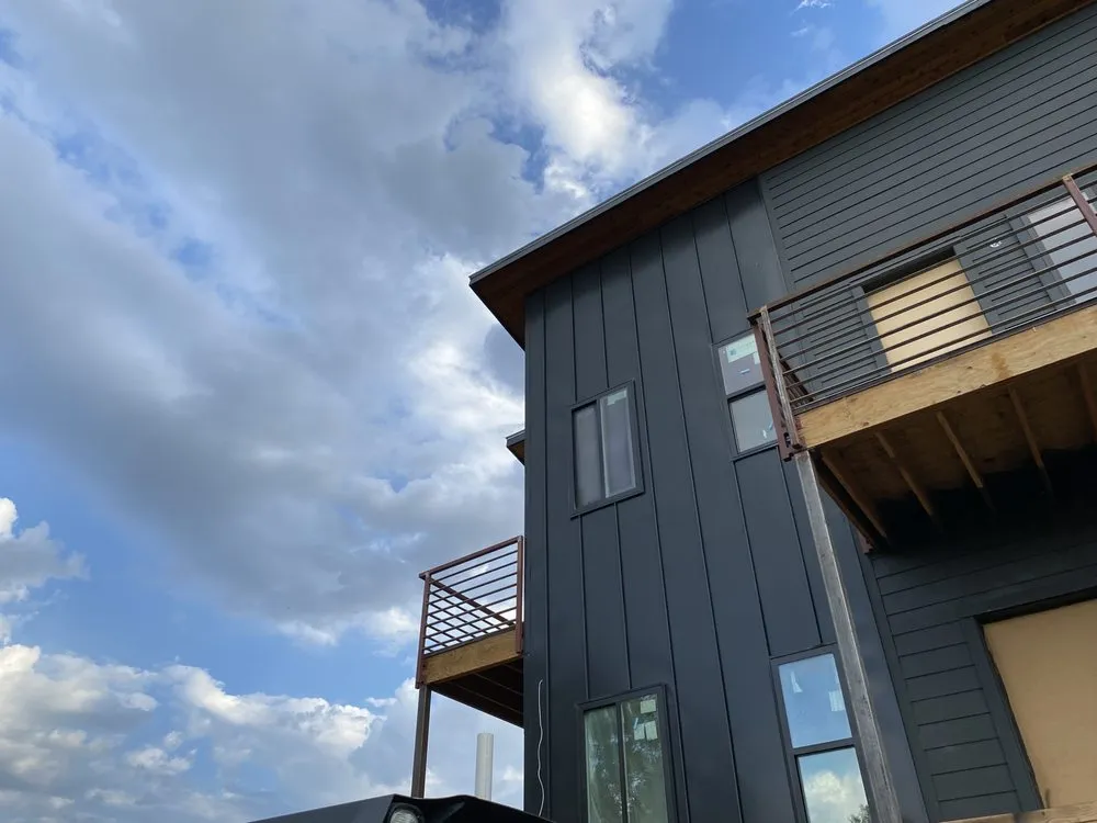 Affordable yard maintenance in San Antonio, TX by RomansEmpire